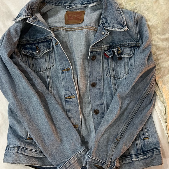 Levi’s 90s Trucker Jacket size medium - Picture 2 of 4
